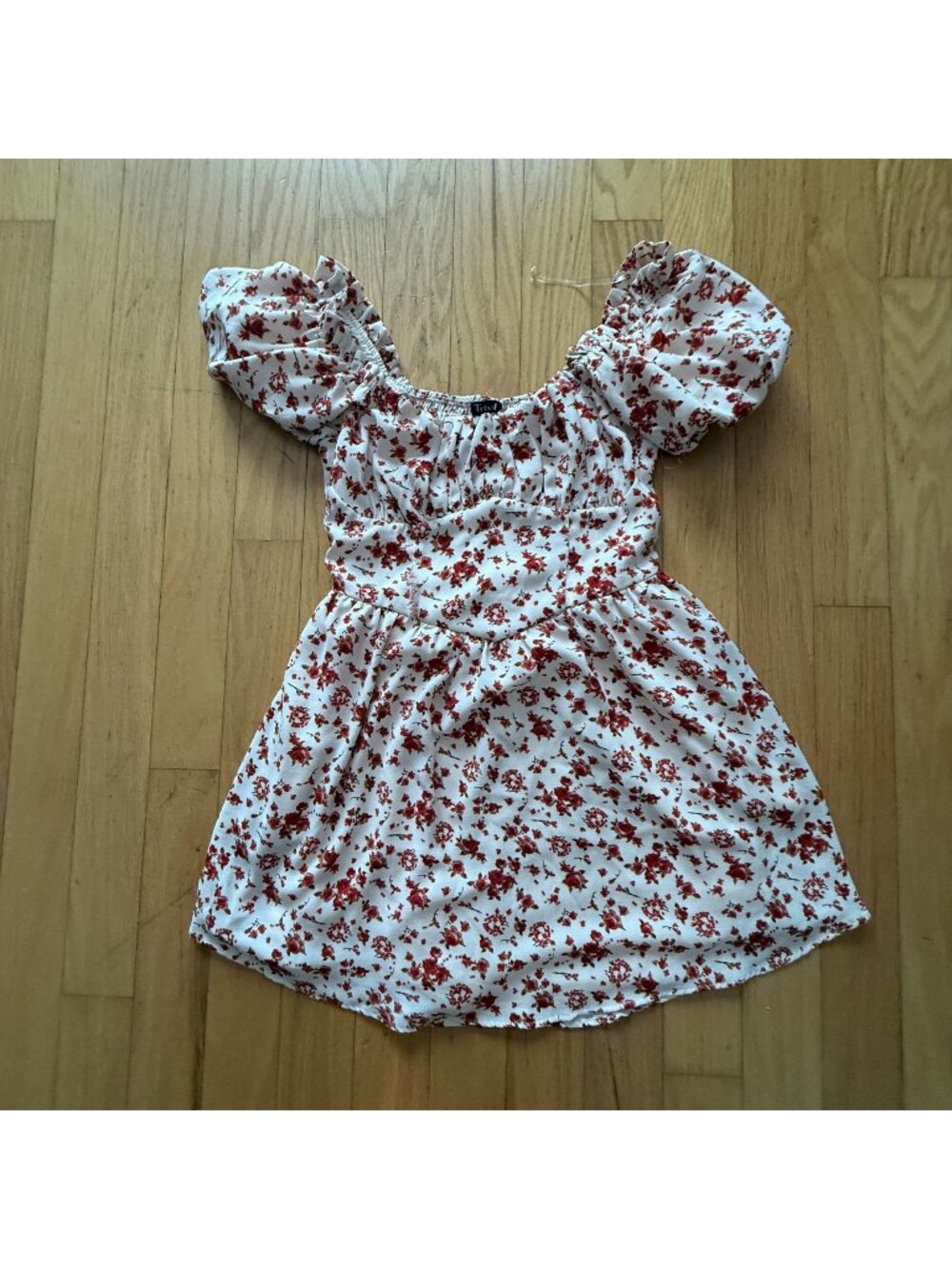 Trixxi Women's Large Red Floral Puff Sleeve Mini Dress